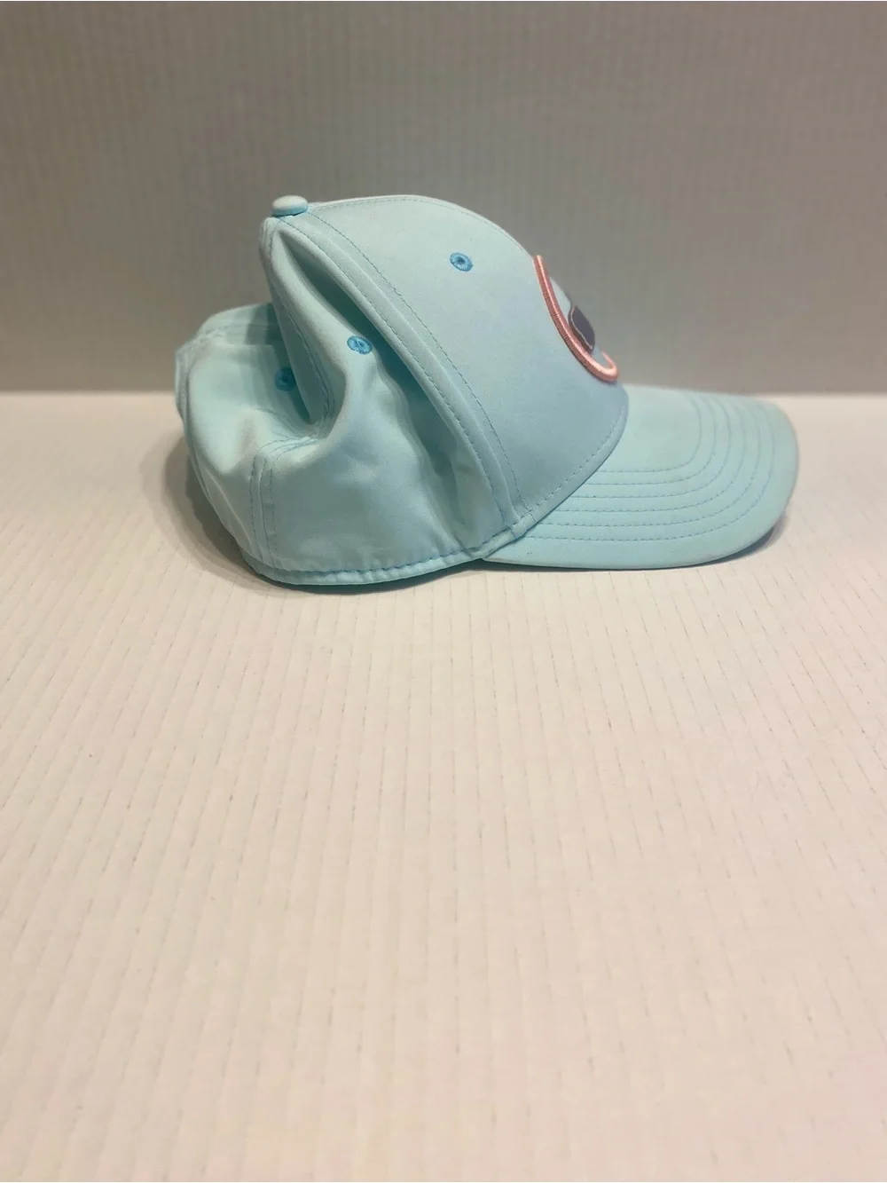 Women’s vineyard vine performance SnapBack